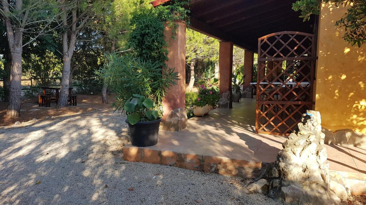 Agriturismo La Barca In Secca Olmedo Exterior photo