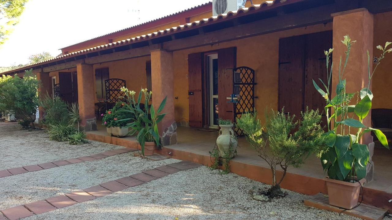 Agriturismo La Barca In Secca Olmedo Exterior photo