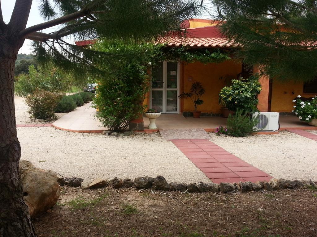 Agriturismo La Barca In Secca Olmedo Exterior photo